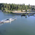 Belle Riviere Kamp alanı *