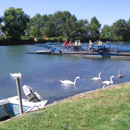 캠프장 Belle Riviere