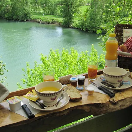 캠프장 Belle Riviere Chaniers