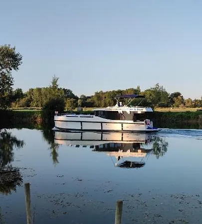 Belle Riviere Chaniers