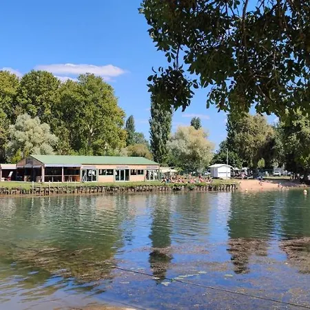 캠프장 Belle Riviere *