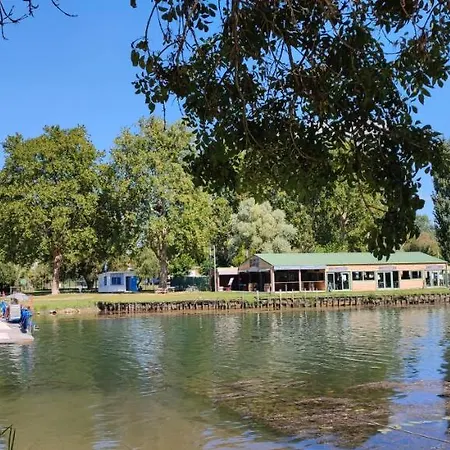 Belle Riviere 캠프장