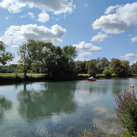 Belle Riviere 캠프장 *