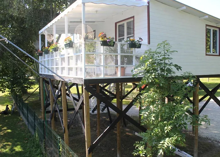 مكان تخييم Belle Riviere