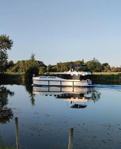 Belle Riviere Chaniers