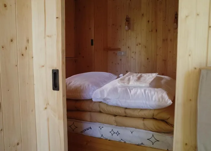 مكان تخييم Belle Riviere